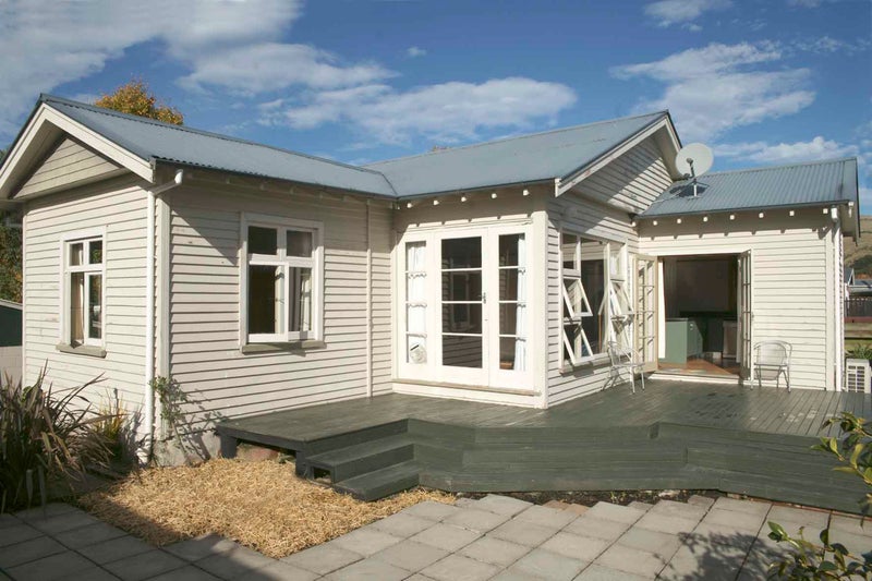 10 Bowenvale Avenue, Cashmere, Christchurch - Carousel 2