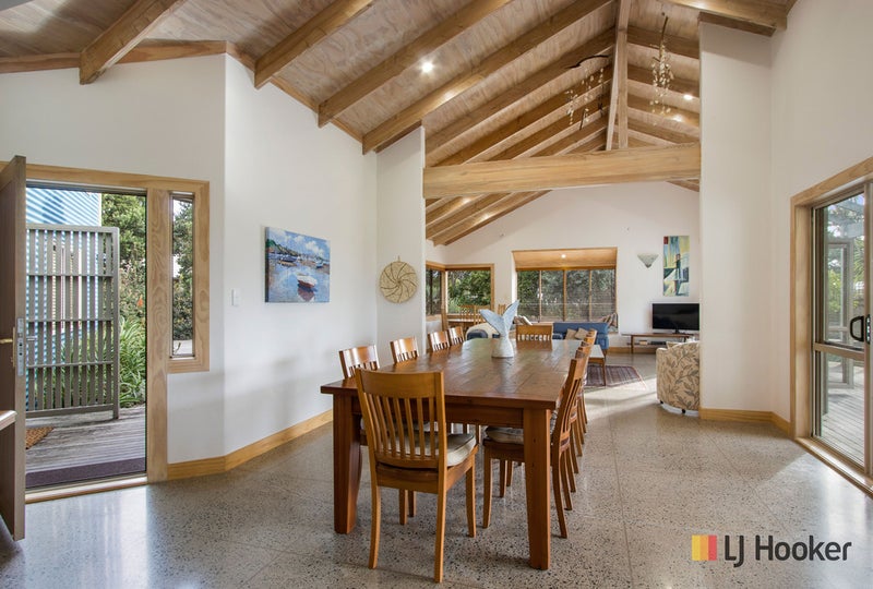 12 Sea Crest Place, Bowentown, Waihi Beach - Carousel 2