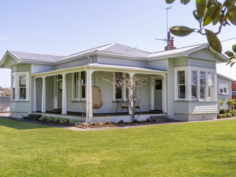 38 Park Road, Carterton, Carterton - Carousel 1