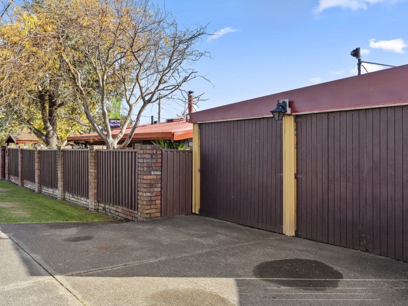 93 Waiwhetu Road, Waterloo, Lower Hutt - Carousel 21