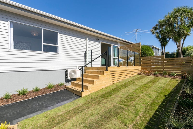 2/14 Spiers Street, Karori, Wellington - Carousel 1