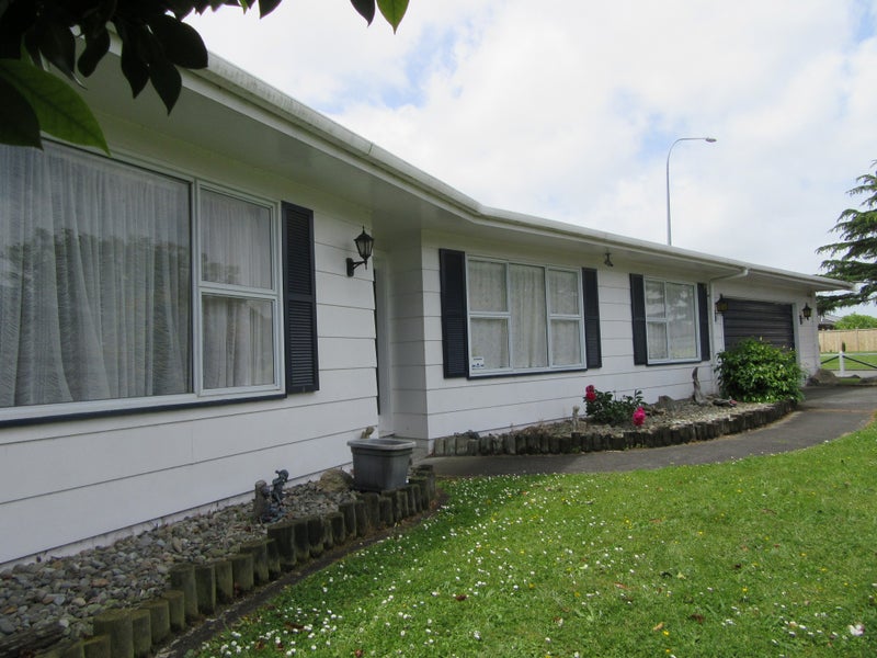106 Fairs Road, Milson, Palmerston North - Carousel 2
