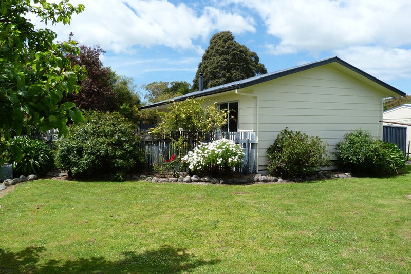 98A Revans Street, Featherston - Carousel 1