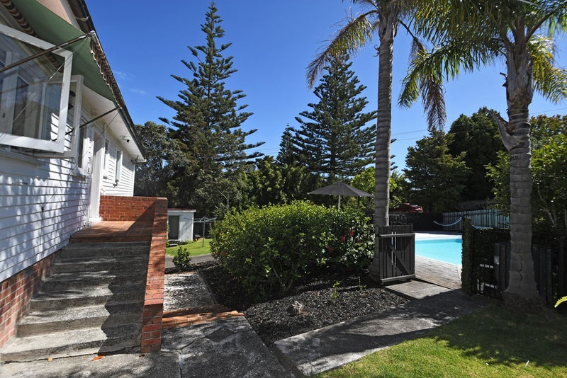 10 Totara Road, Leigh, Leigh - Carousel 26
