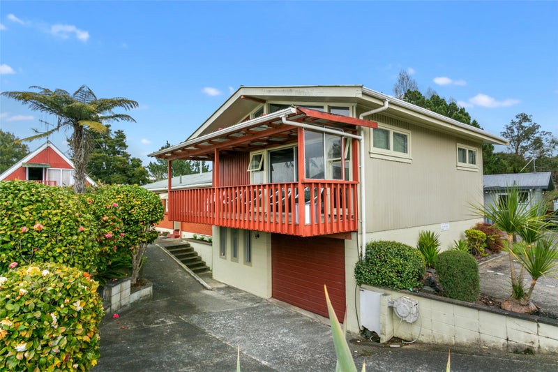 Property Valuation for 17 Frederick Drive, Dinsdale, Hamilton Trade