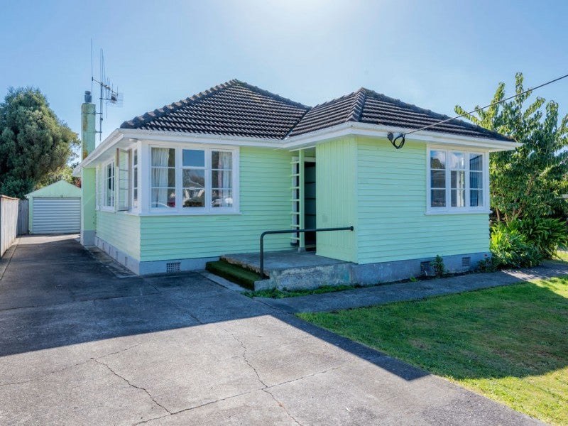 220 Mill Road, Otaki - Carousel 1