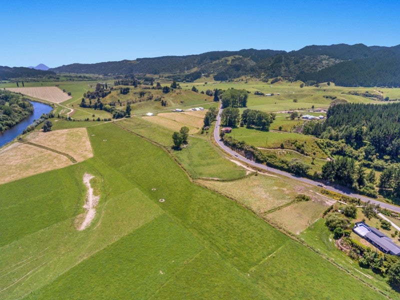 690 Taneatua Road, Taneatua, Tāneatua - Carousel 26