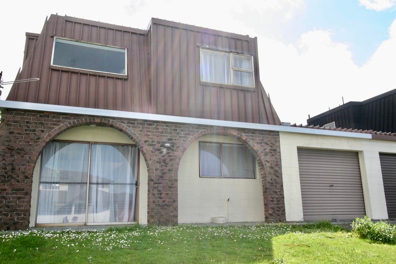 2/57 Cypress Drive, Maungaraki, Lower Hutt - Carousel 16