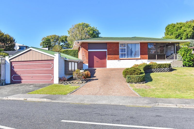 60 Clark Road, Pahurehure, Papakura - Carousel 1