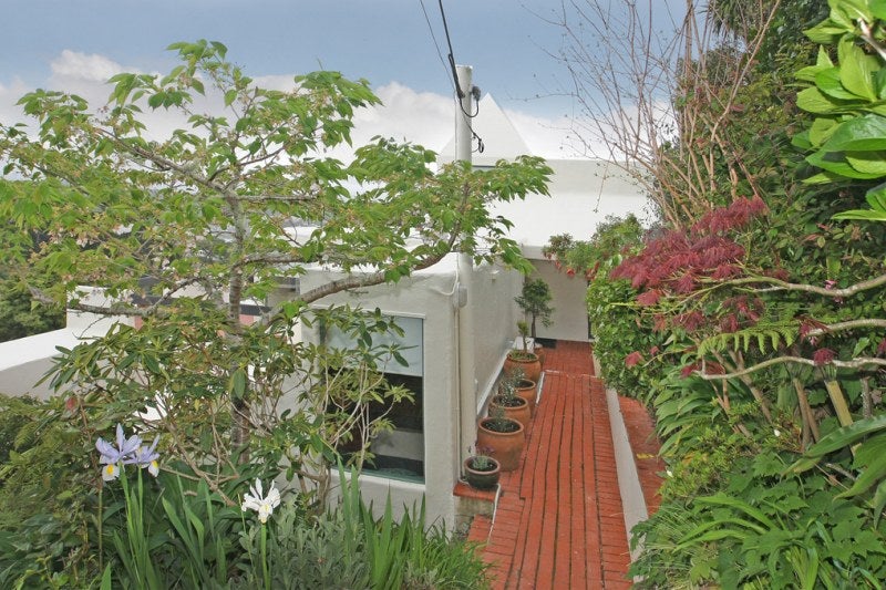 144 Raroa Road, Aro Valley, Wellington - Carousel 2