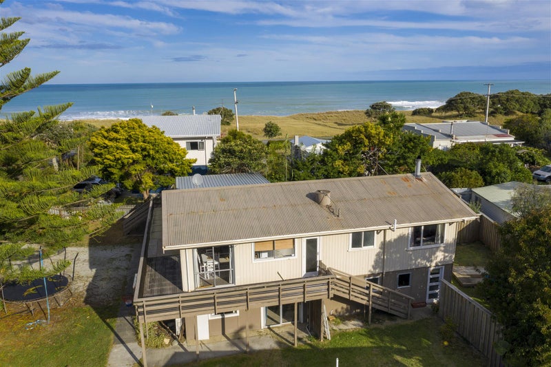 59 Douglas Street, Okitu, Gisborne - Carousel 2