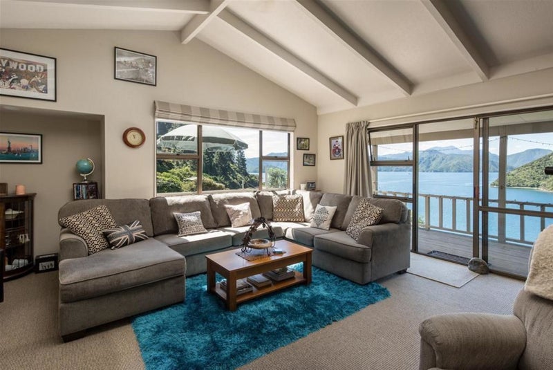 424 Port Underwood Road, Whatamango Bay, Picton - Carousel 1