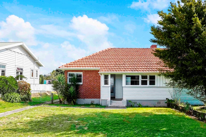 101 Macfarlane Street, Hamilton East, Hamilton - Carousel 1