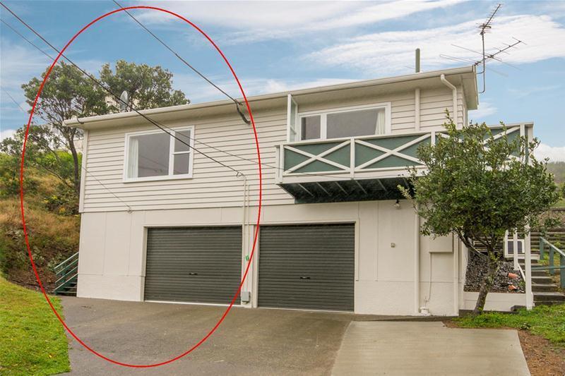 80A Helston Road, Paparangi, Wellington - Carousel 1