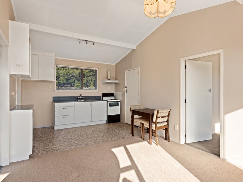 3/86 Weld Street, Redwoodtown, Blenheim - Carousel 2