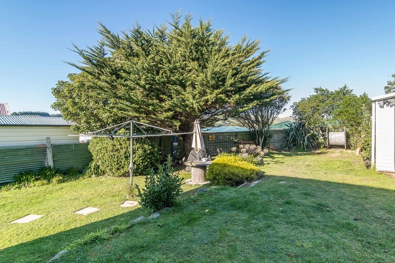Property Valuation for 7 Caduceus Place, Ascot Park, Porirua Trade Me