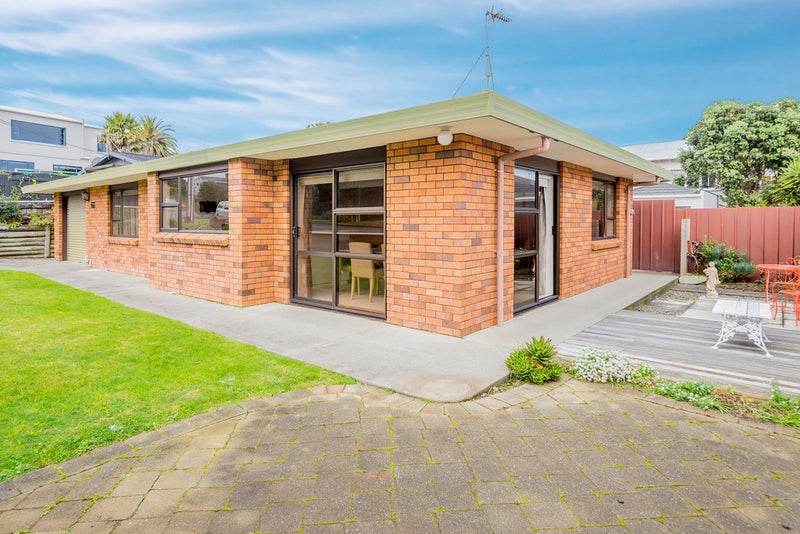 4 Middleton Road, Paraparaumu Beach, Paraparaumu - Carousel 2