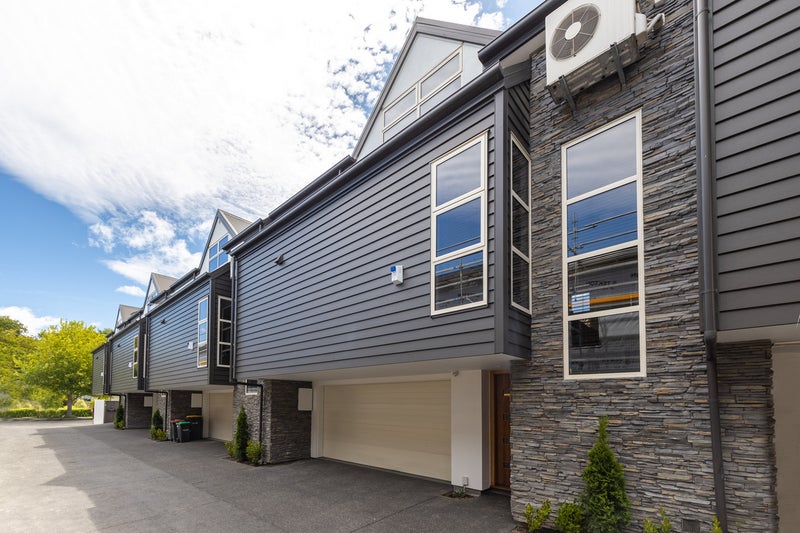 18D Churchill Street, Christchurch Central, Christchurch - Carousel 1