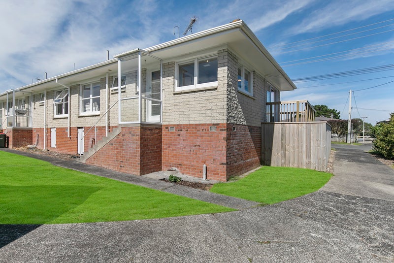 95D Verbena Road, Birkdale, Auckland - Carousel 17