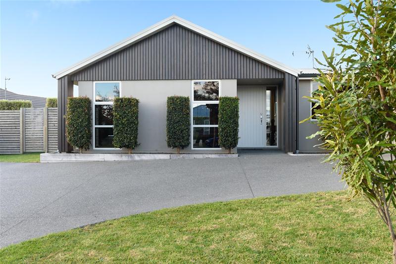 16 Mortlake Heights, Pyes Pa, Tauranga - Carousel 2