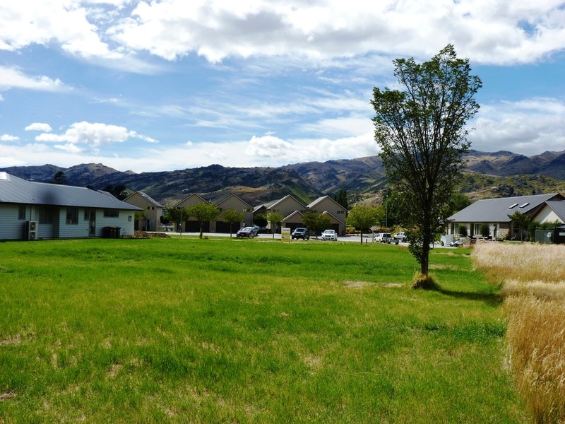 26 Perriam PLace, Mount Pisa, Cromwell - Carousel 2