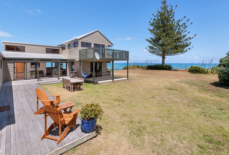 19 Coates Avenue, Dargaville - Carousel 1