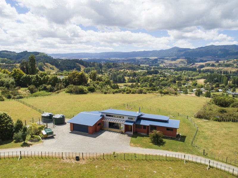 25A Weka Street, Pohangina, Ashhurst - Carousel 1