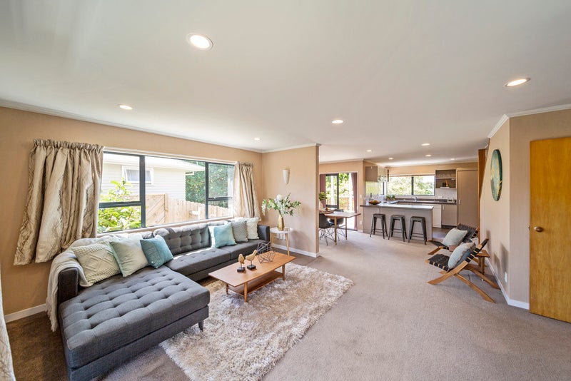 17G Manu Crescent, Upper Vogeltown, New Plymouth - Carousel 2