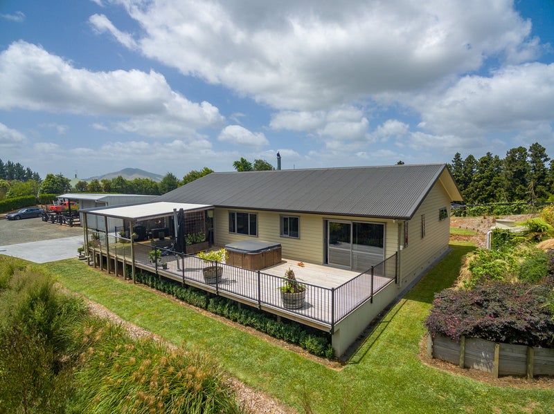 172 Mangati Road, Puketotara, Te Awamutu - Carousel 1