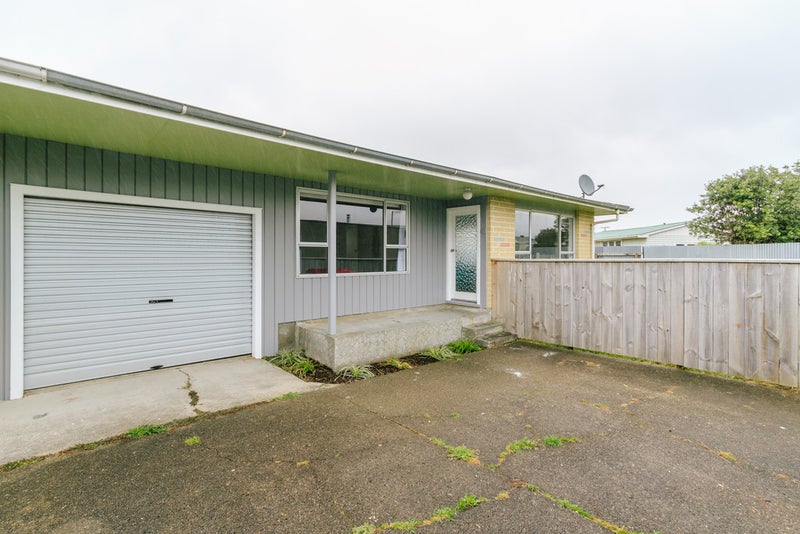 8B Barraud Street, Avalon, Lower Hutt - Carousel 13