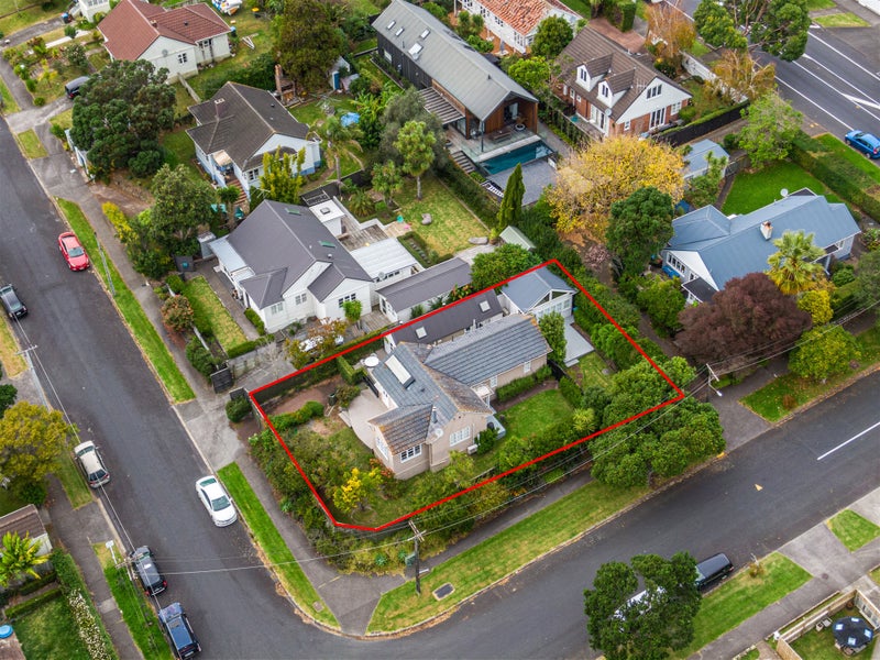 5 Mokau Street, Ponsonby, Auckland - Carousel 1