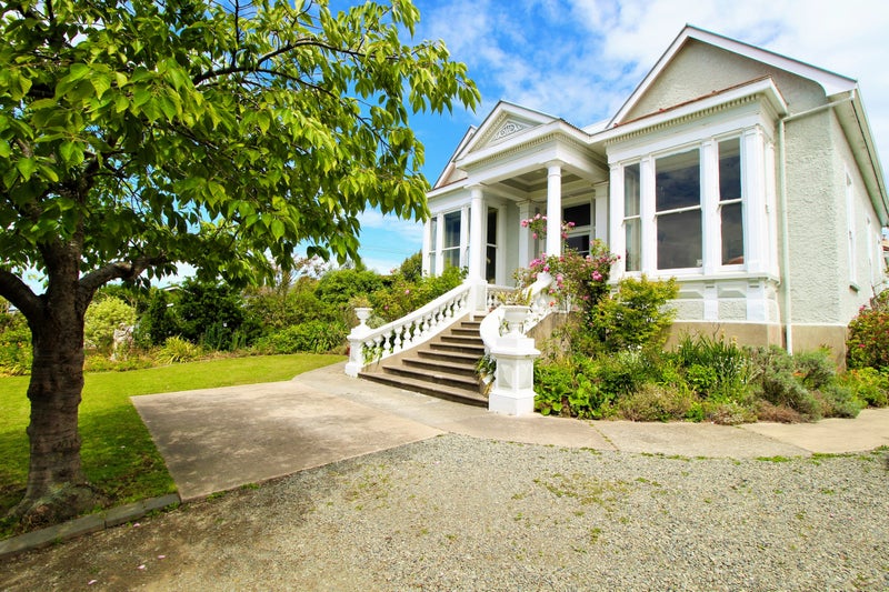 52 Wharfe Street, South Hill, Oamaru - Carousel 2