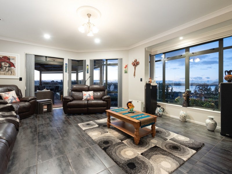 43 Diamond Head, Hairini, Tauranga - Carousel 2