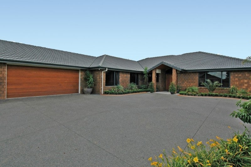 20 San Clemento Way, Rototuna, Hamilton - Carousel 1