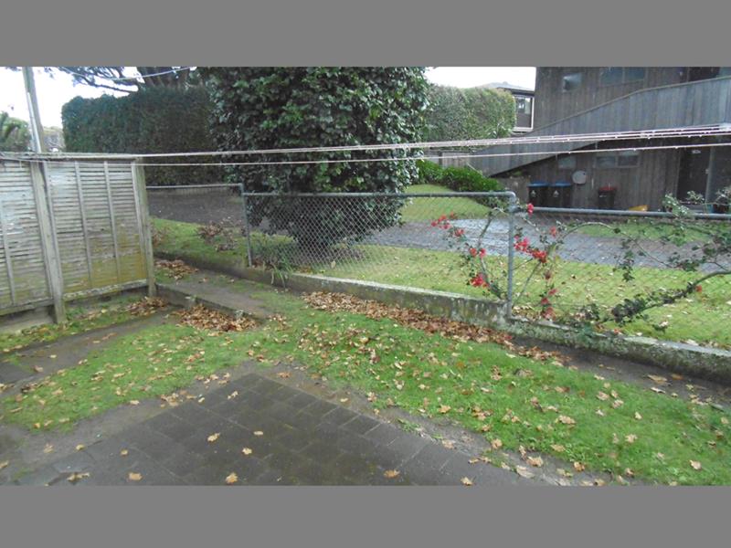 1/0 Wheturangi Road, Greenlane, Auckland - Carousel 9
