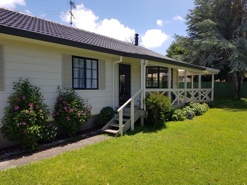 17 Sunningdale Street, Wattle Downs, Auckland - Carousel 1