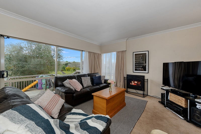 14 Lamont Street, Chartwell, Hamilton - Carousel 2