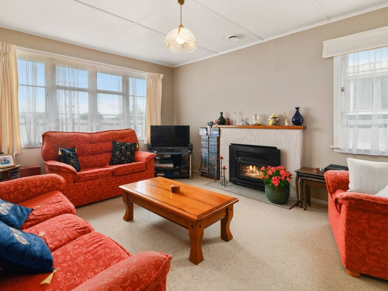 23 Gordon Road, Western Heights, Rotorua - Carousel 2