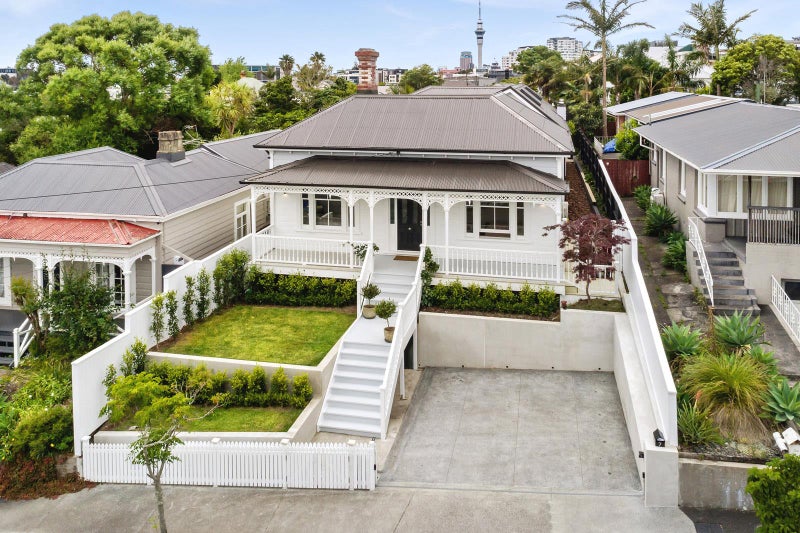 7 Ariki Street, Grey Lynn, Auckland - Carousel 1