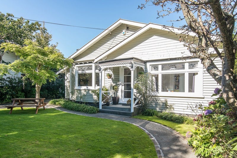 26 Pharazyn Street, Melling, Lower Hutt - Carousel 1