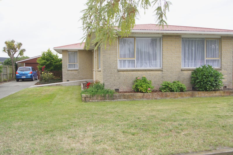 31 St Heliers Crescent, Aranui, Christchurch - Carousel 2