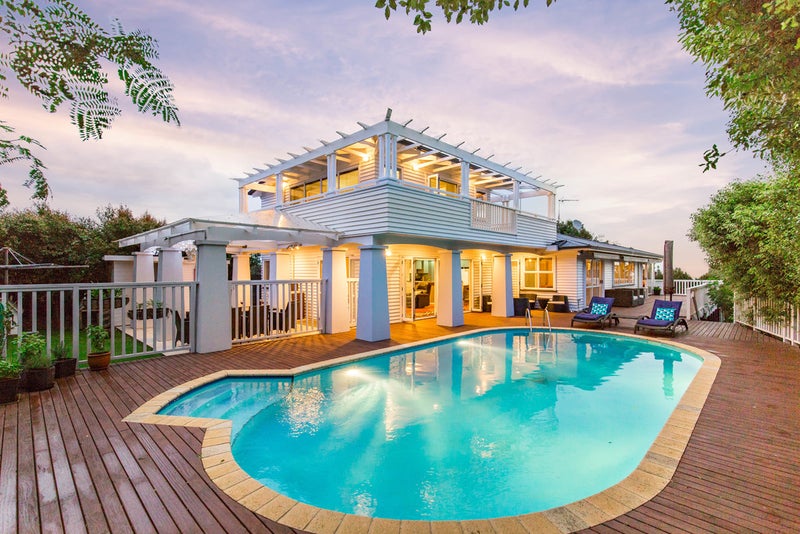 Property Valuation for 139 Wallace Road, Mangere Bridge, Auckland