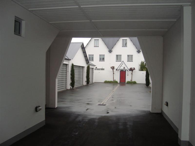 152F Salisbury Street, Christchurch Central, Christchurch - Carousel 1