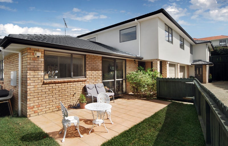 14A Walter Macdonald Street, Howick, Auckland - Carousel 1