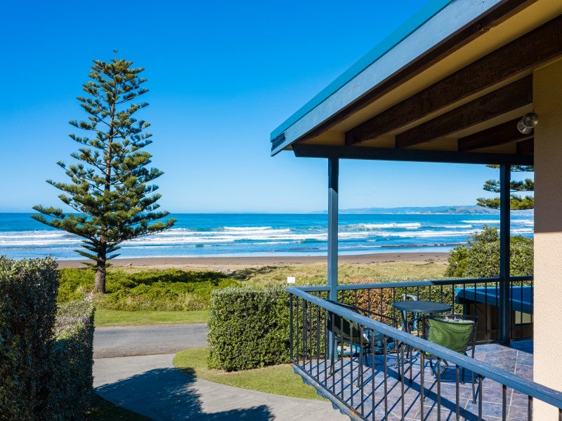 15 Makorori Beach Road, Gisborne - Carousel 2