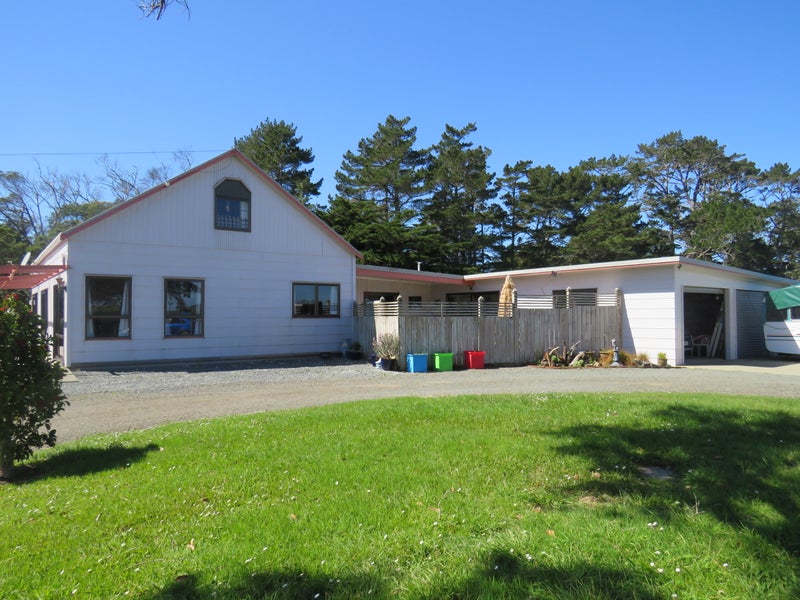 Property Valuation for 127 Matakohe East Road, Matakohe Trade Me