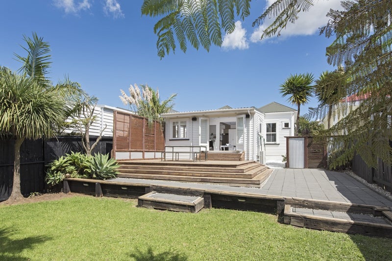 3 Selbourne Street, Grey Lynn, Auckland - Carousel 2