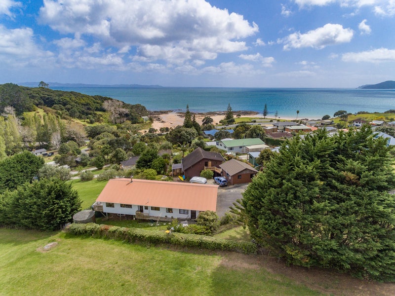 69 Stratford Drive, Cable Bay, Cable Bay - Carousel 1