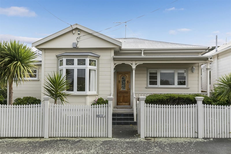 4 Matai Road, Hataitai, Wellington - Carousel 1