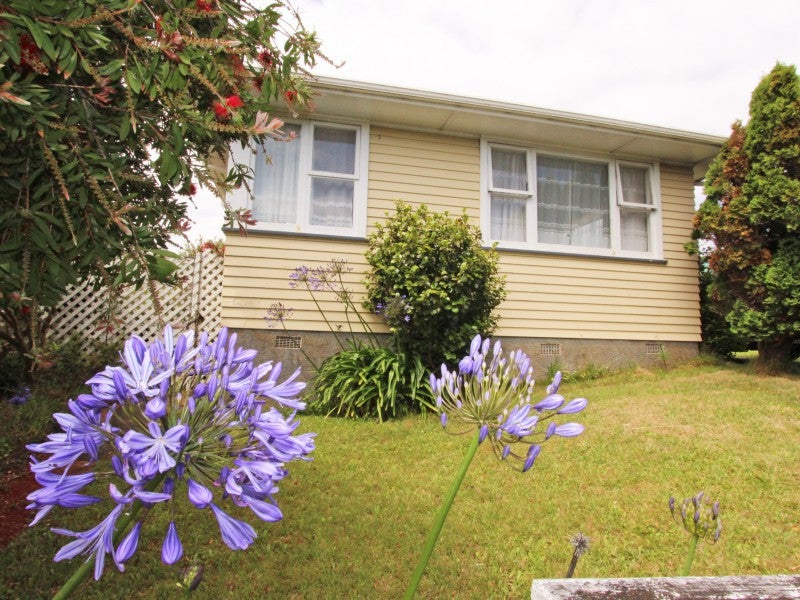 Property Valuation for 403 Warspite Avenue, Ascot Park, Porirua Trade